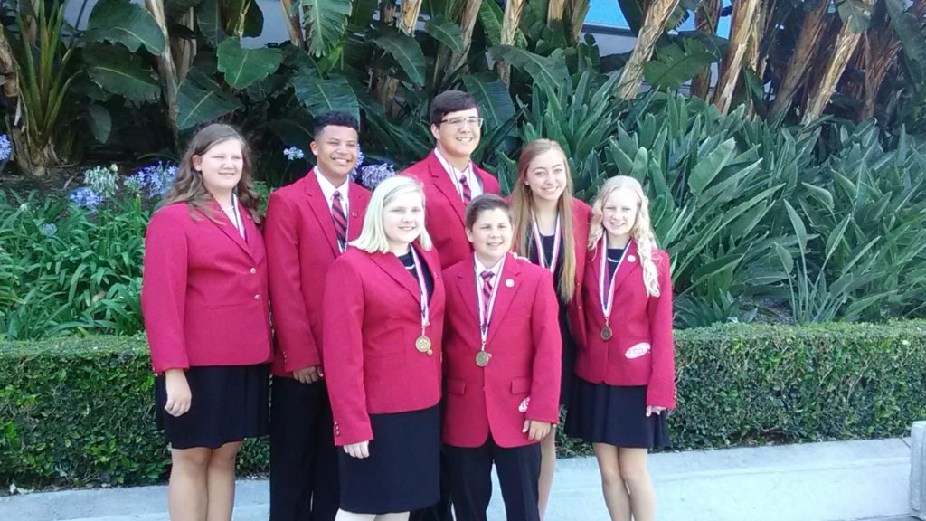 Columbiana Middle FCCLA student winners photo